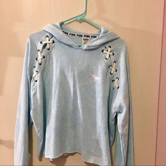 PINK Victoria's Secret Tops - 🌸 NWOT PINK Crop Hoodie 🌸